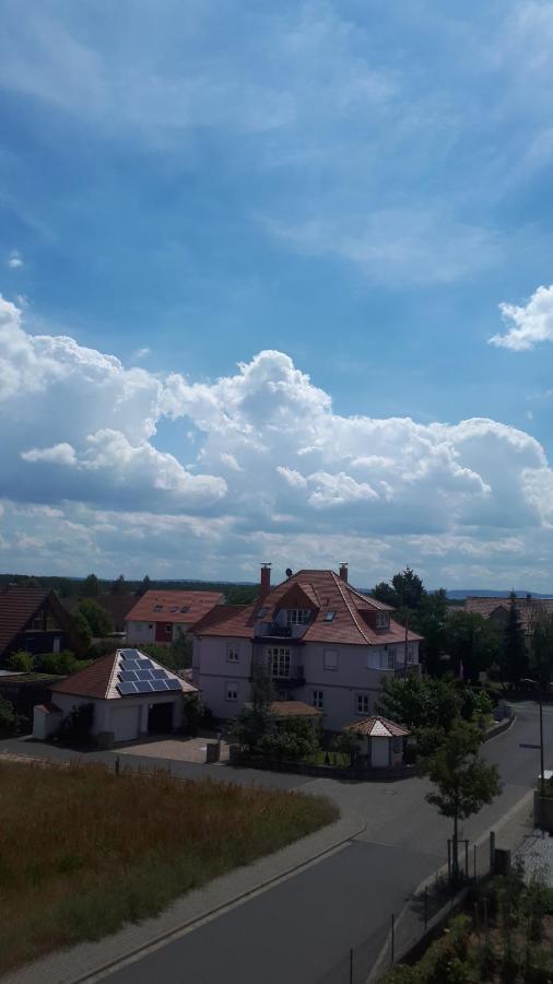 Villa Lila Sommerach Luaran gambar